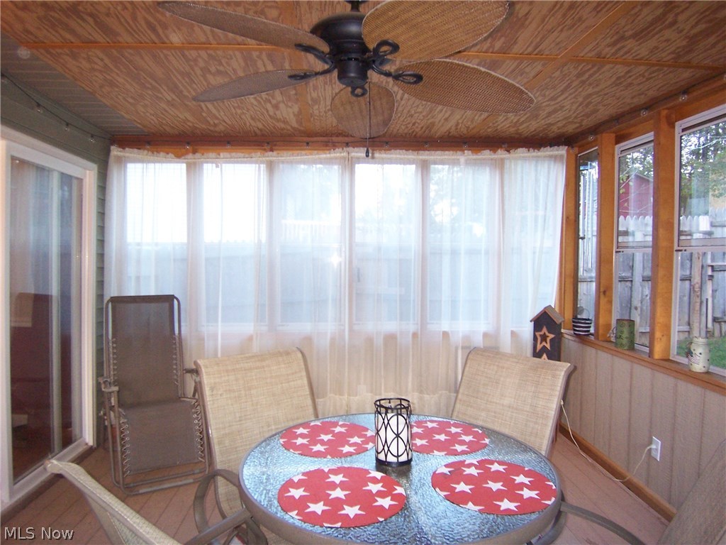 Phalhurst Plaza Adn - Residential