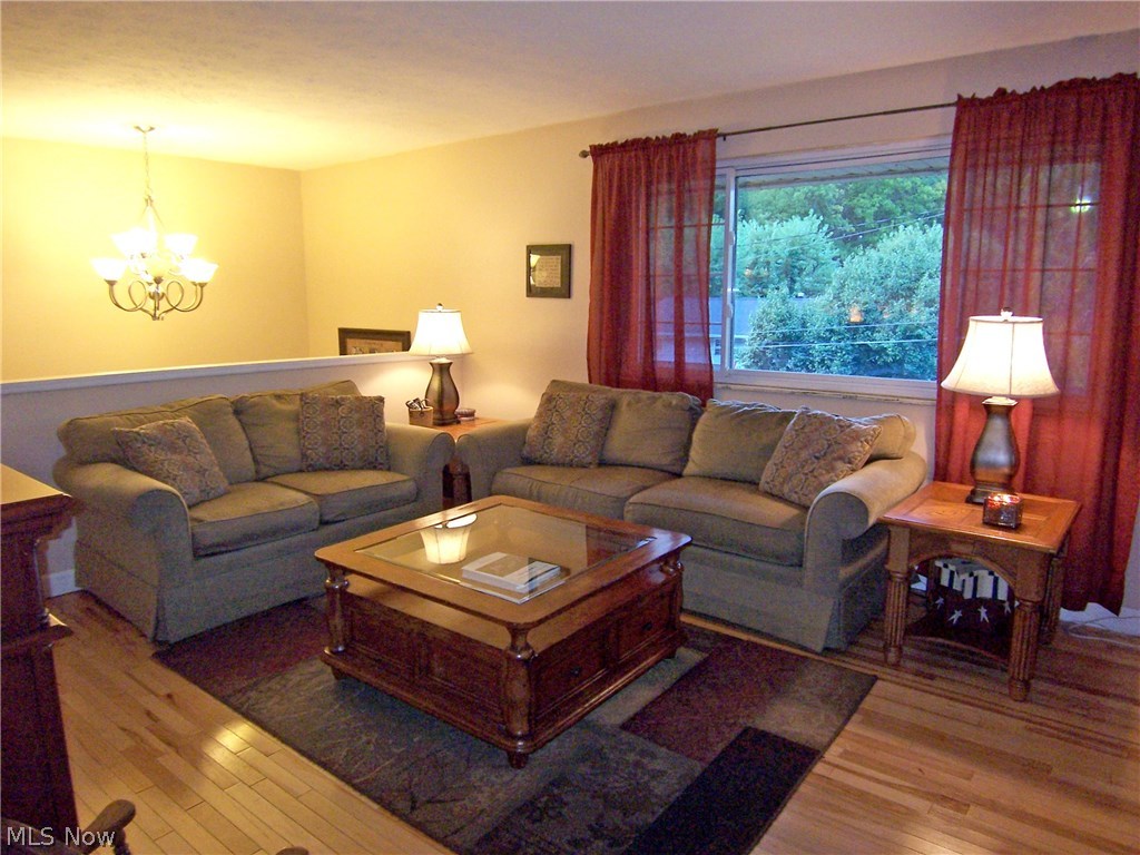 Phalhurst Plaza Adn - Residential