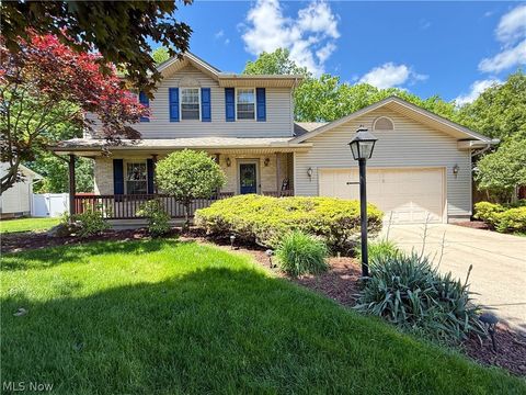 Homes For Sale - 1208 Cedarwood Drive<br/> Mahoning County, Mineral Ridge, OH 44440