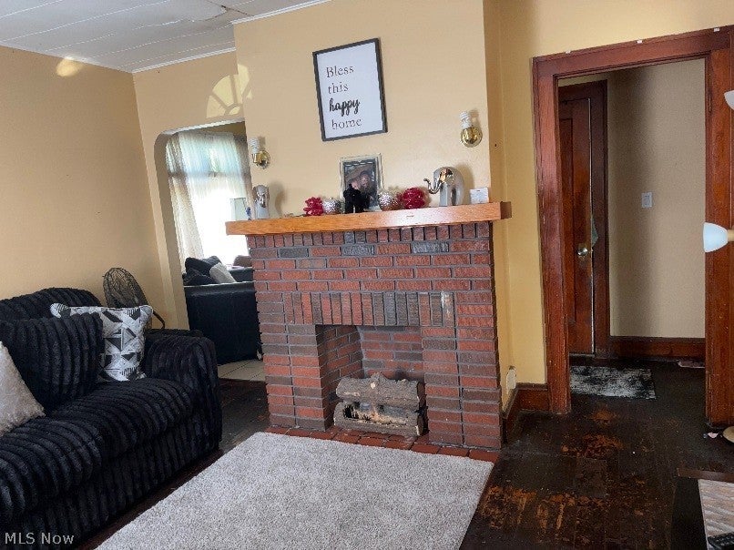 4329 W 134th Street