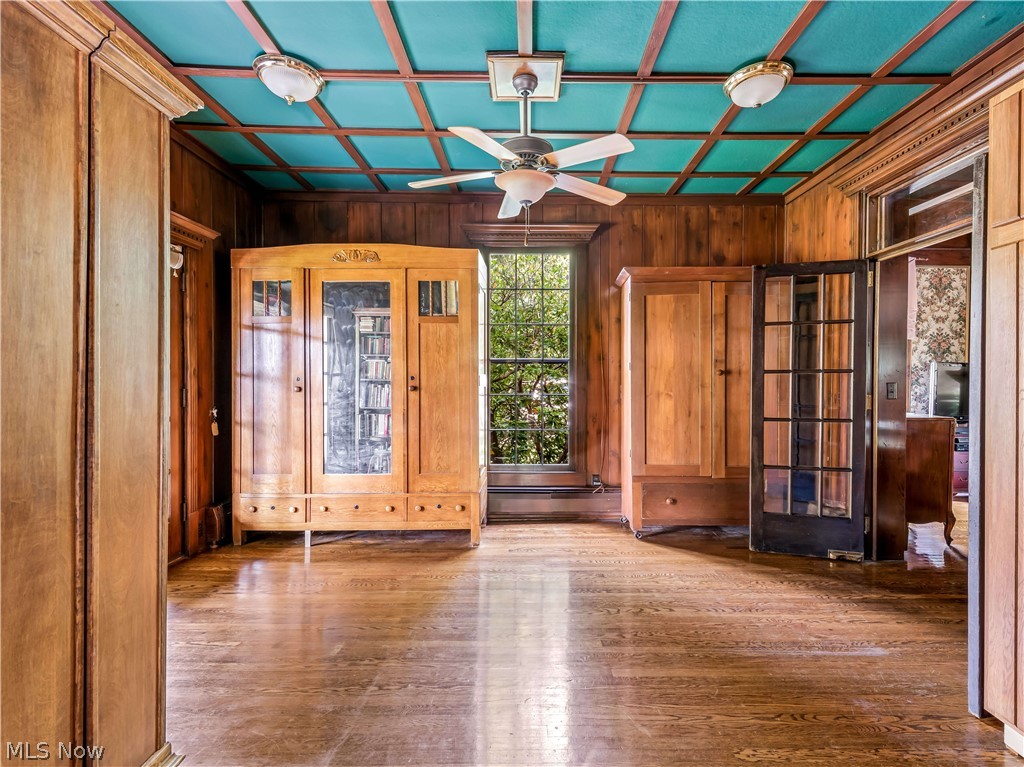 Medina - Residential