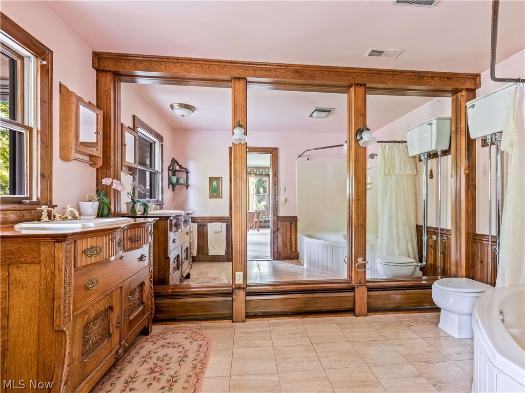 Medina - Residential