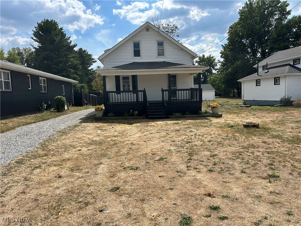 Photo of 1102 Palmetto Avenue, Akron, OH 44306 (MLS # 5169250)