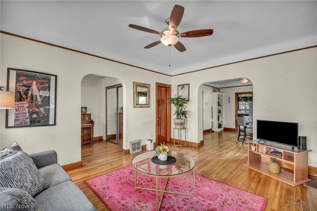 852 Starkweather