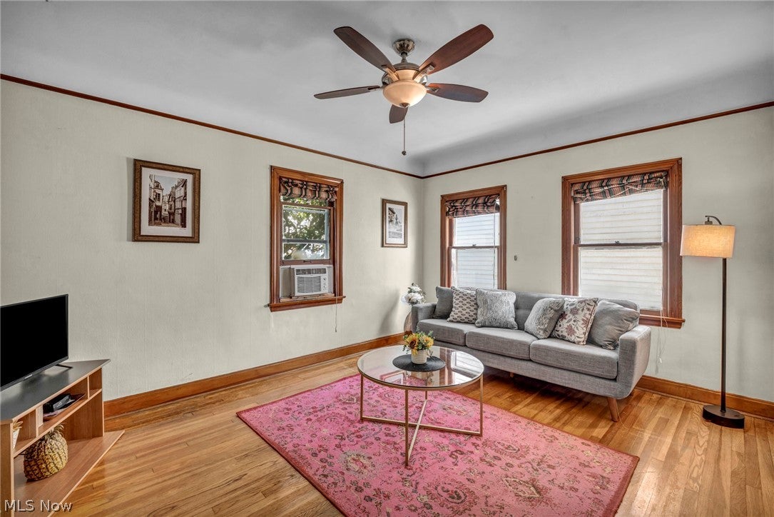 852 Starkweather