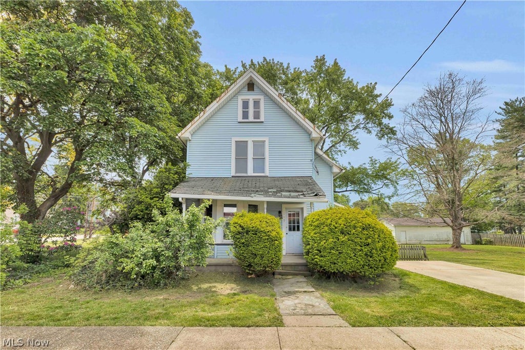 Photo of 777 N Ellsworth Avenue, Salem, OH 44460 (MLS # 5220080)