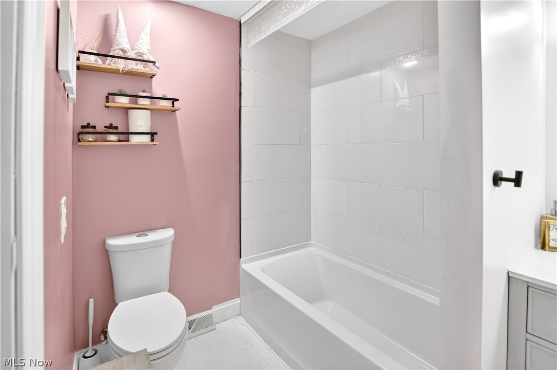 Sagamore Hills Estate Sub - Residential