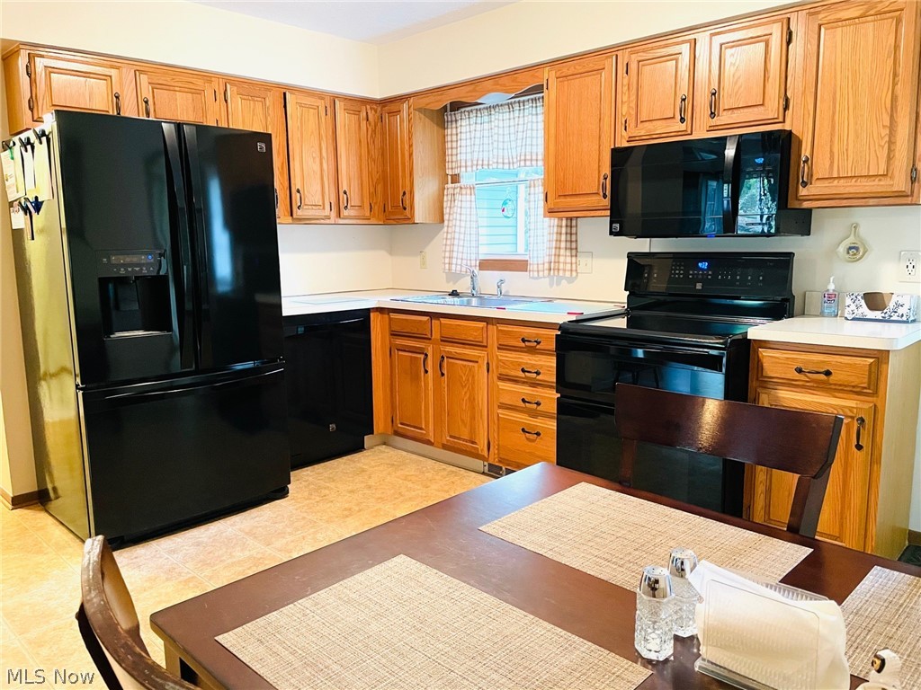 Villa Park Estates - Residential