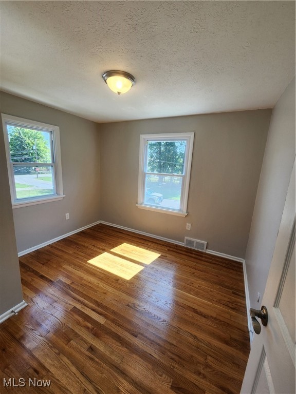 E J Dickeys Third Surv - Residential