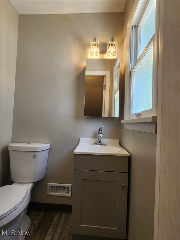 E J Dickeys Third Surv - Residential