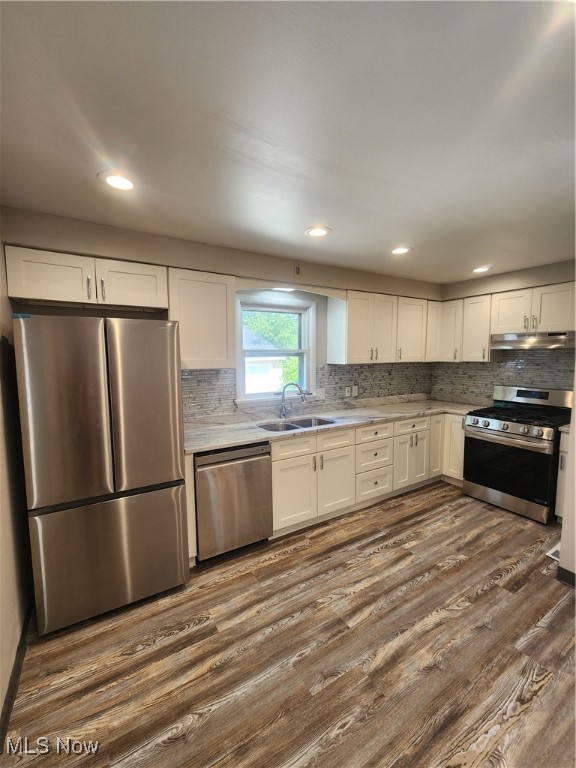 E J Dickeys Third Surv - Residential