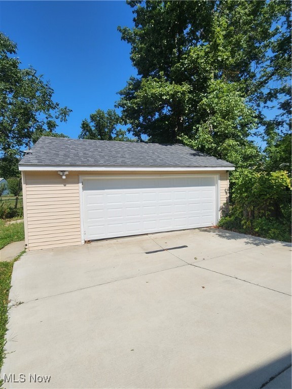 E J Dickeys Third Surv - Residential