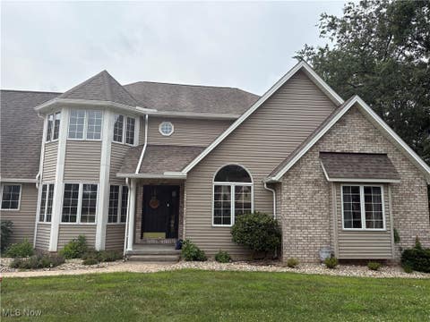 Photo for 495 Hillcrest Drive NE
