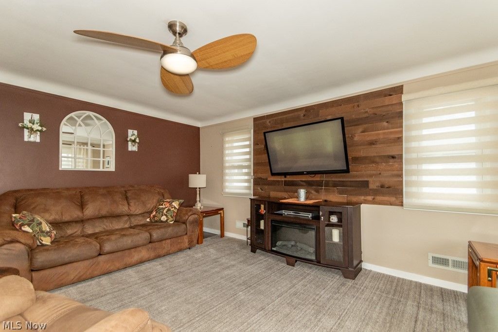 Photo of 8325 Kenton Avenue, Parma, OH 44129 (MLS # 5198431)