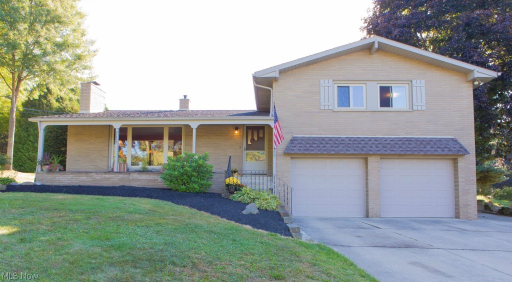 This 3 bedroom, 2.5 bath split level is in excellent condition with multiple updates. Sip your morning coffee or tea in the three season room and enjoy the views. The bedrooms have oversized closets and the master bedroom has its own private full bathroom. An extra bonus room can be used as an office or media area. Partially finished basement with a fireplace and an extra stand up shower. Plenty of storage space. 2.5+ car garage with an extra storage or work area. Home warranty is being offered by the sellers. Call today for your private showing!