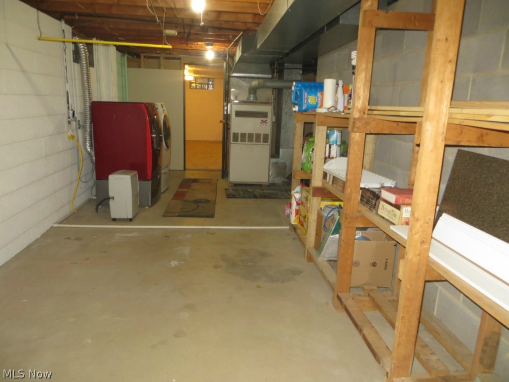 Little Mountain 06 - Residential