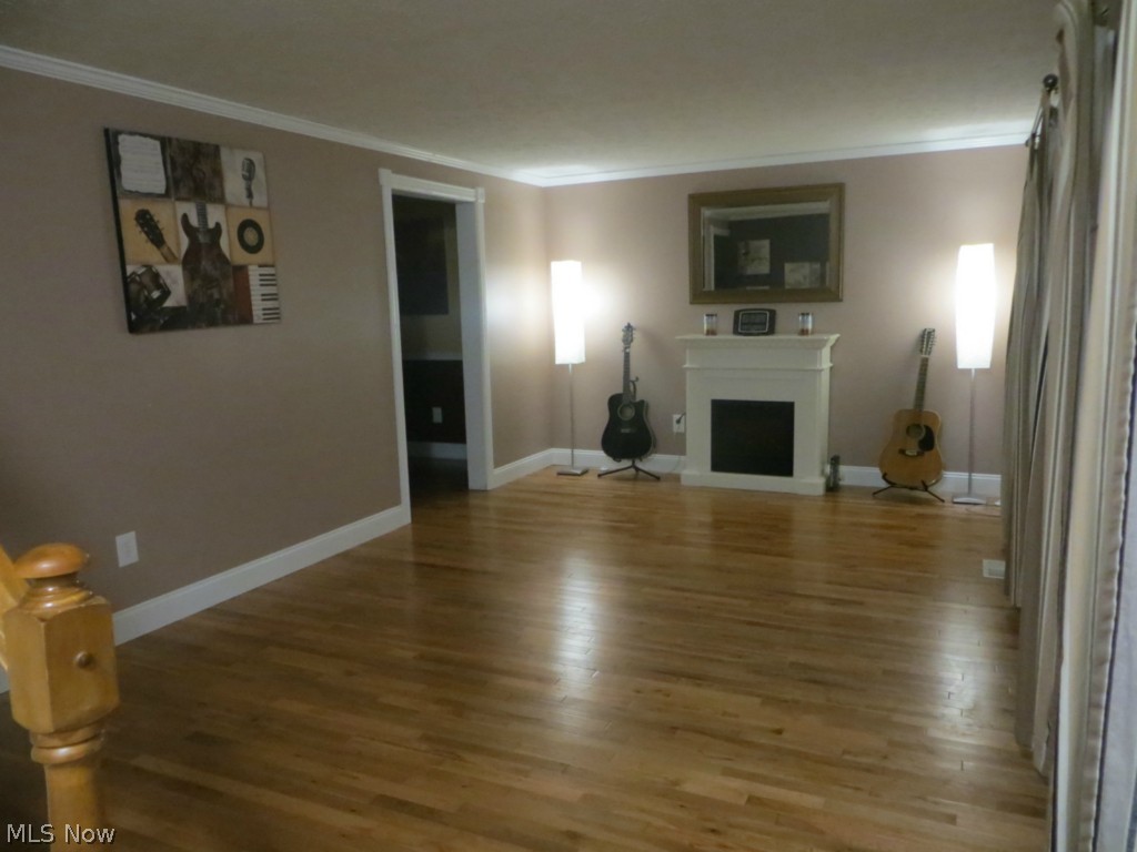 Little Mountain 06 - Residential