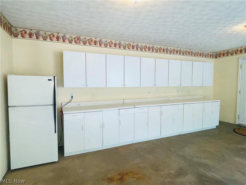 Villas/Chapel Hill Condo Ph I - Residential