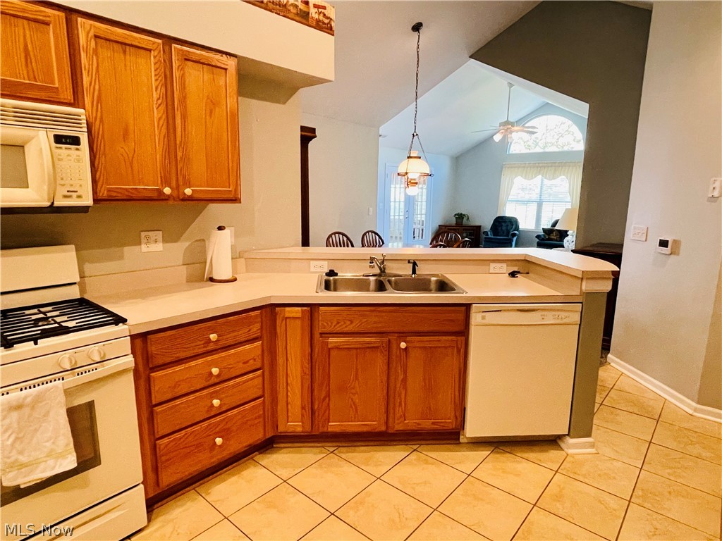 Villas/Chapel Hill Condo Ph I - Residential
