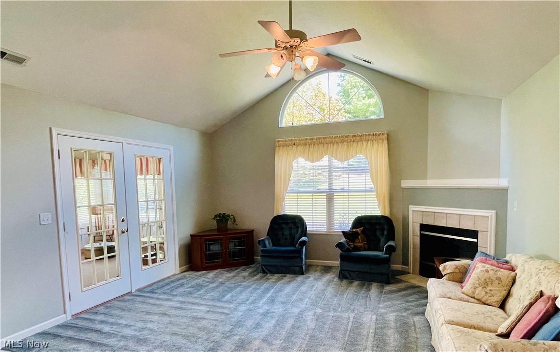 Villas/Chapel Hill Condo Ph I - Residential