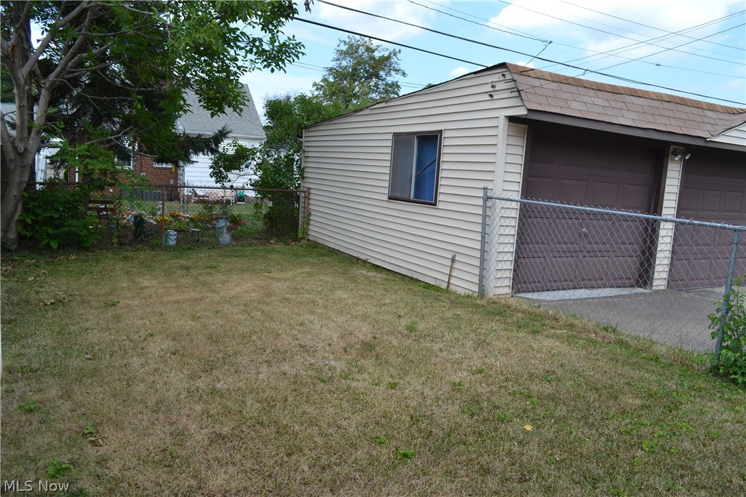 Elworthy-Helwick Company's Yor - Residential