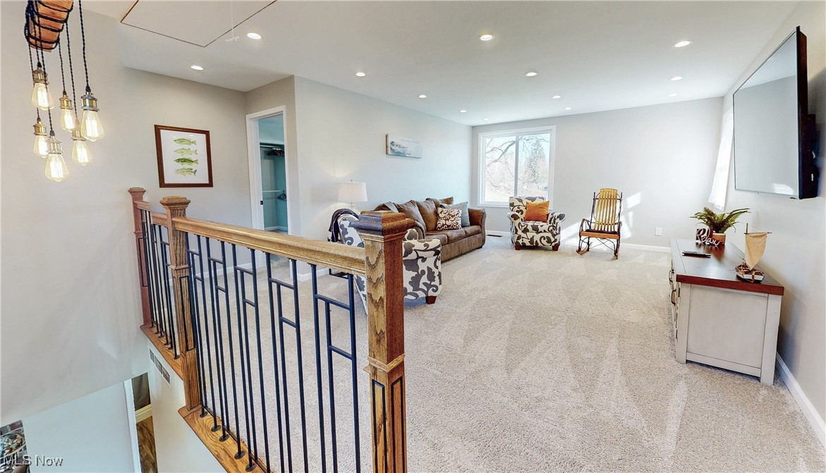 12076 Hotchkiss Road, Burton, Ohio image 18