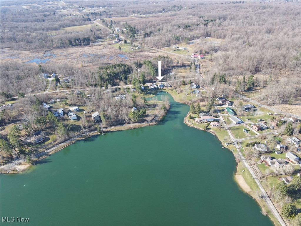 12076 Hotchkiss Road, Burton, Ohio image 33