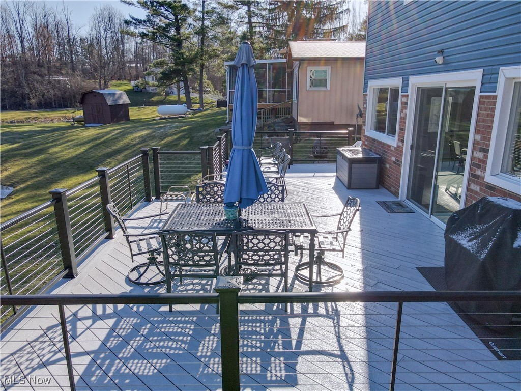 12076 Hotchkiss Road, Burton, Ohio image 30