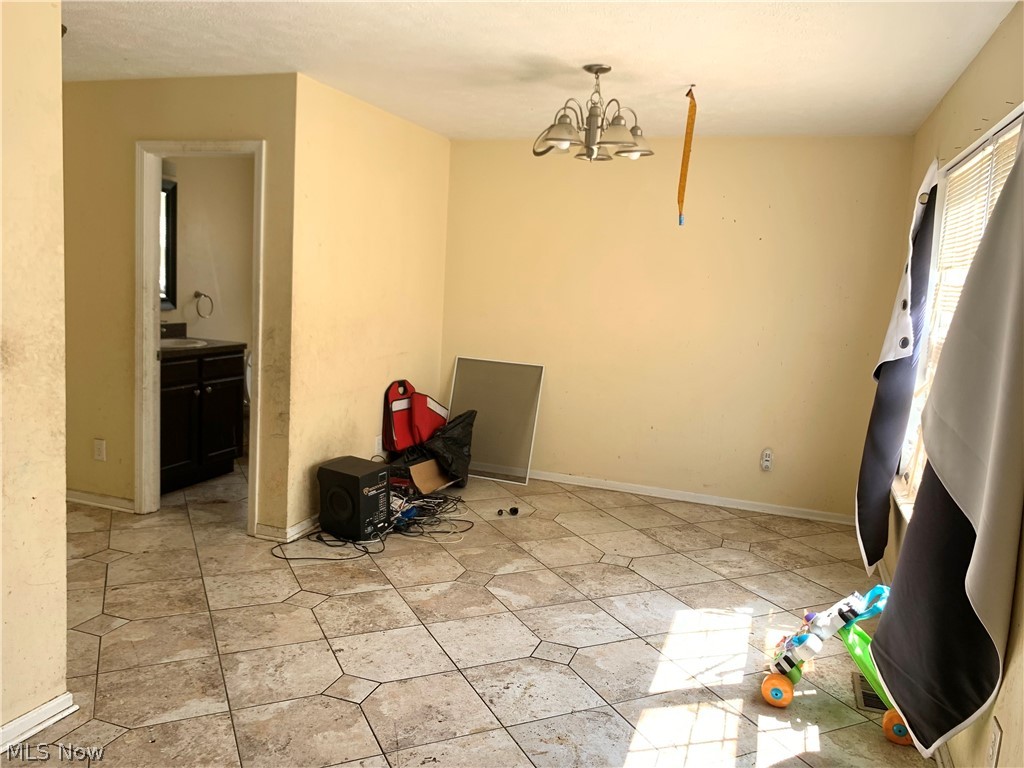 Van Tines Allotment - Residential