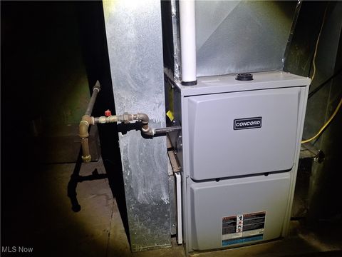 Tiny photo for 645 Logan Street, Steubenville, OH 43952 (MLS # 5176761)