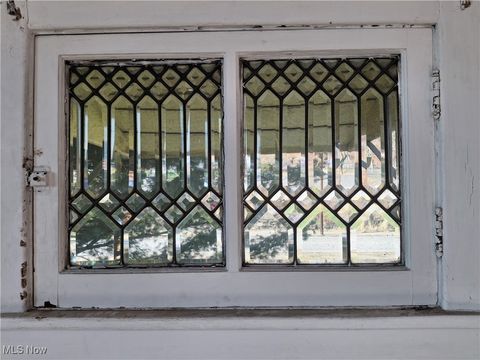 Tiny photo for 645 Logan Street, Steubenville, OH 43952 (MLS # 5176761)