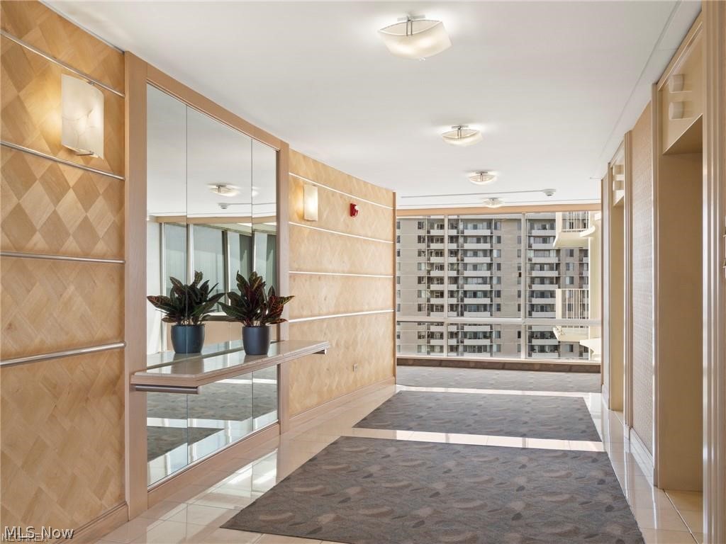 Winton Place Condo - Residential Lease