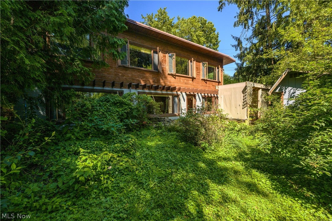 55 Willowdale Avenue NW
