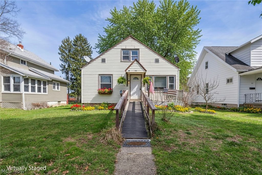 Photo of 143 conrad St, Barberton, OH 44203 (MLS # 5196634)