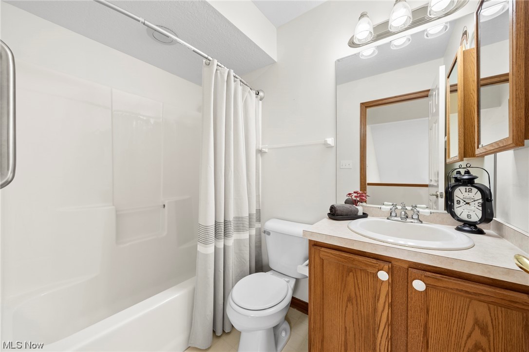 Abington Square Condo - Residential