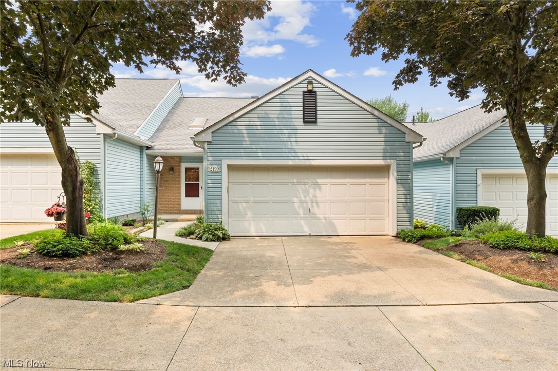 Abington Square Condo - Residential