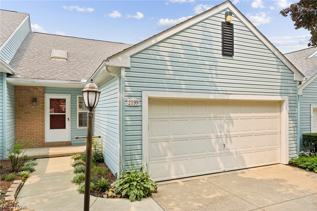 Abington Square Condo - Residential