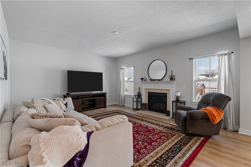 Photo of 6816 Harrington Court Avenue NE, Canton, OH 44721 (MLS # 5184489)