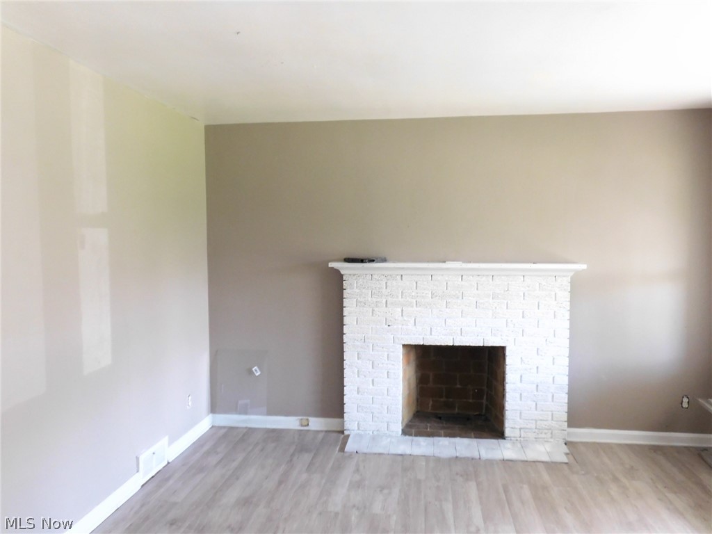 City/Youngstown - Residential Lease