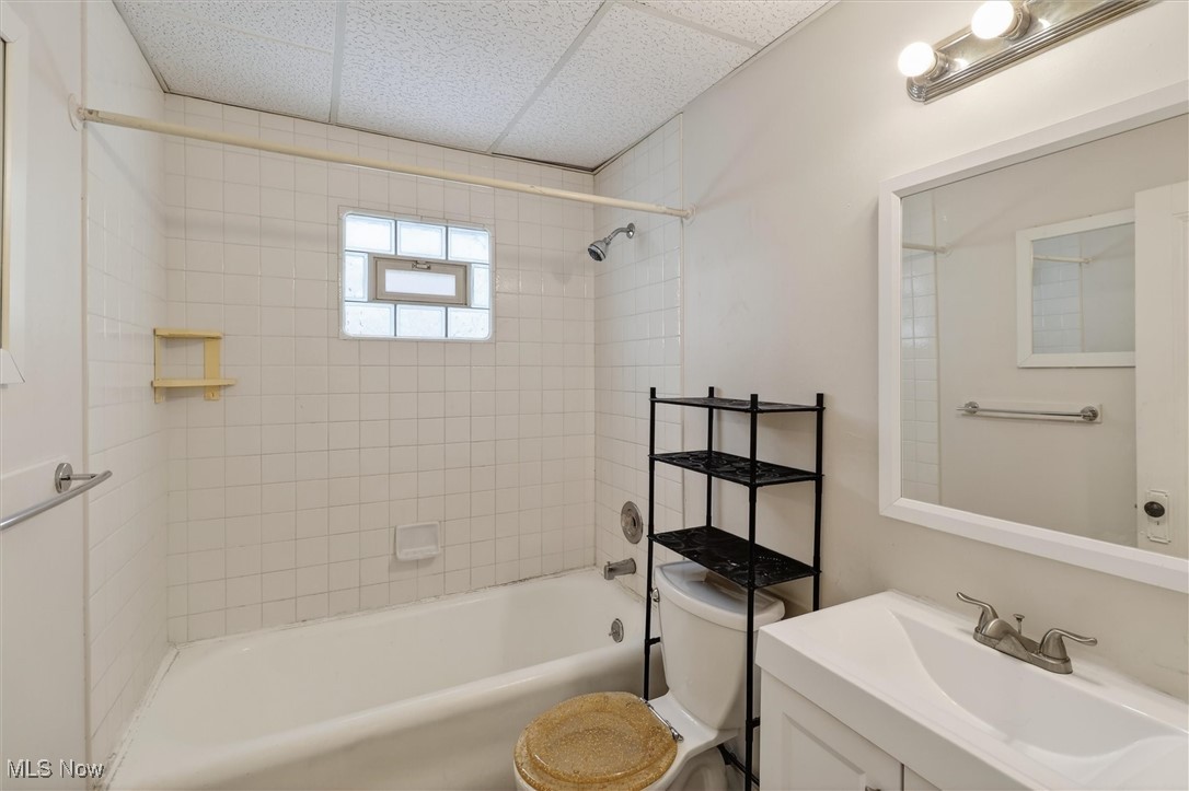 Lorain Villas - Residential Income