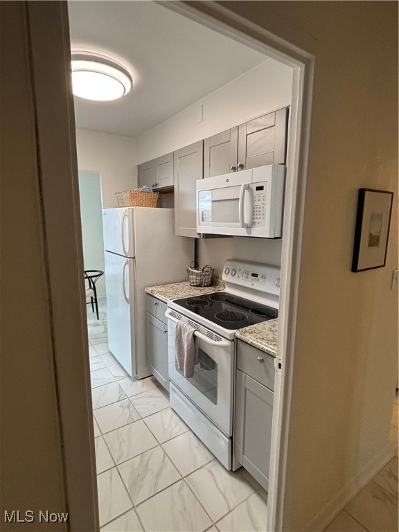 Lake House Condo - Residential