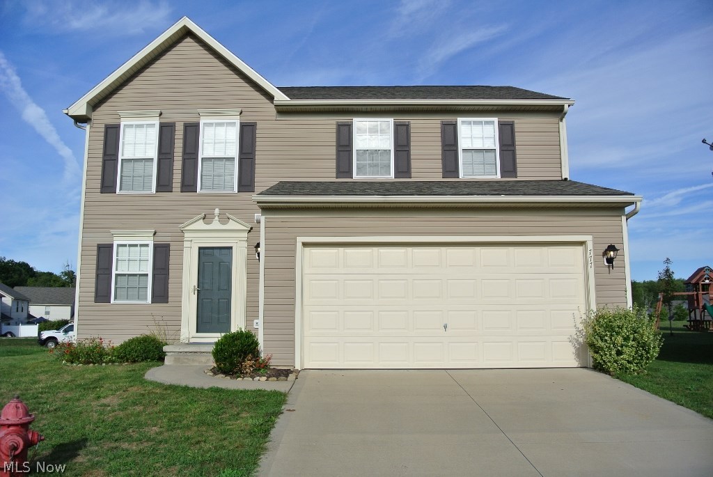 Overlook Condo/Pleasant Lakes - Residential