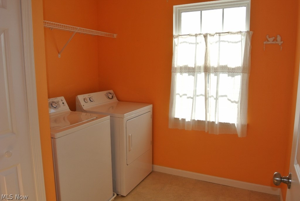 Overlook Condo/Pleasant Lakes - Residential