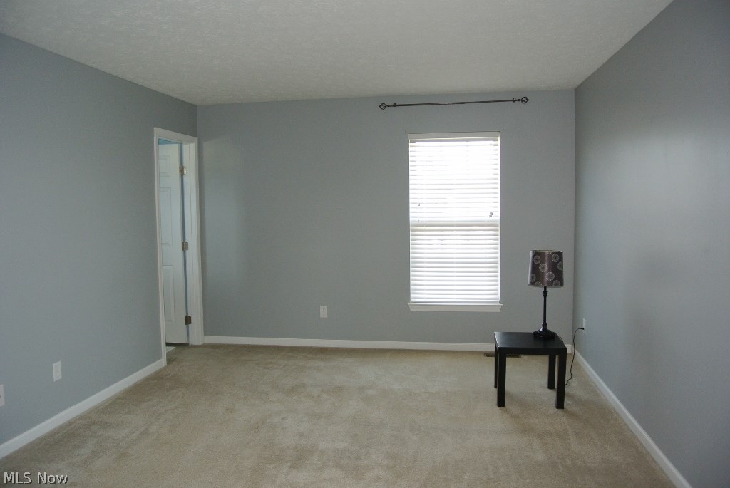 Overlook Condo/Pleasant Lakes - Residential