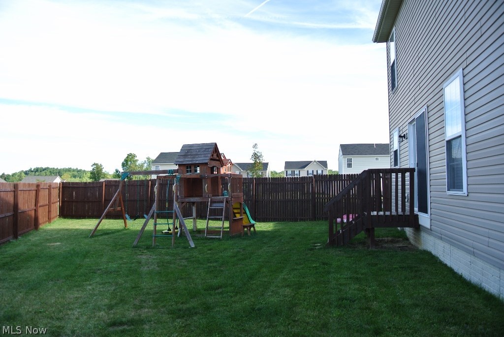 Overlook Condo/Pleasant Lakes - Residential