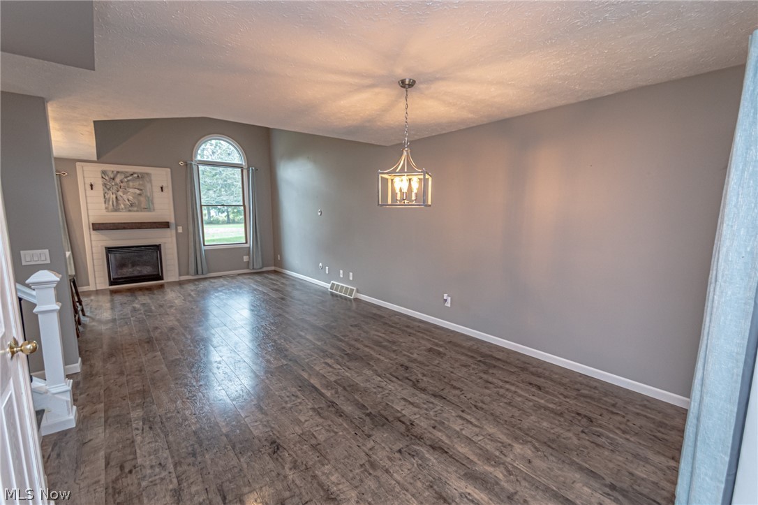 Royal Oaks Club Condo Ph 01 - Residential