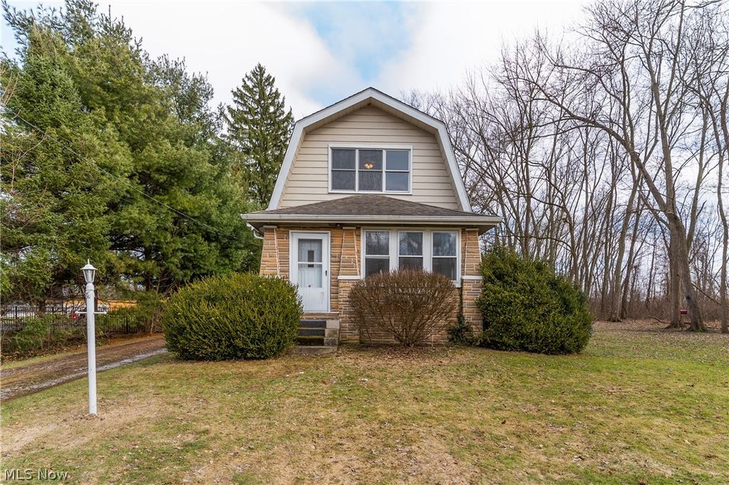 Photo of 12277 South Avenue, North Lima, OH 44452 (MLS # 5188683)