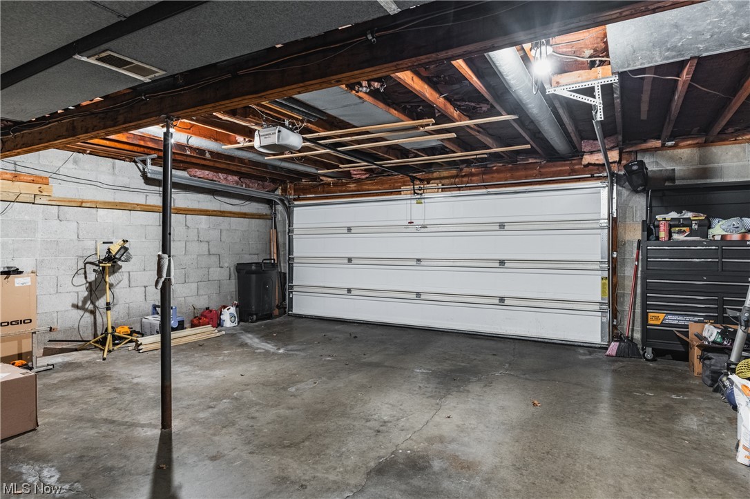 Phalhurst Plaza Adn - Residential