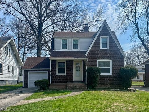 Homes For Sale - 1087 Perkinswood Boulevard<br/> Trumbull County, Warren, OH 44484