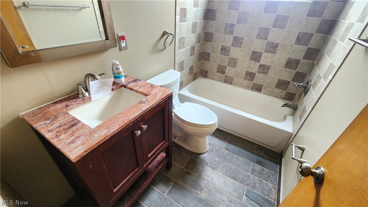 Euclid Villas - Residential